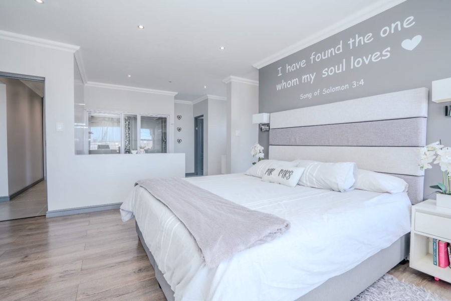 4 Bedroom Property for Sale in Laguna Sands Western Cape